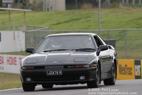Photograph of the JZA70R Supra.