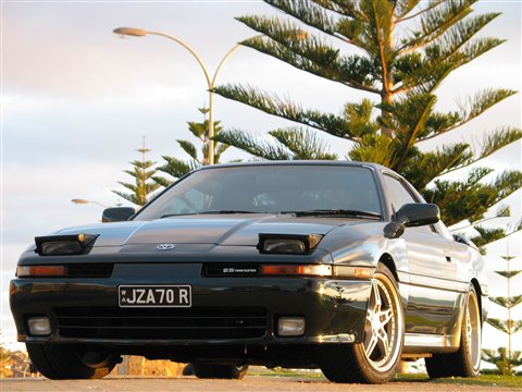 Photograph of the JZA70R Supra.