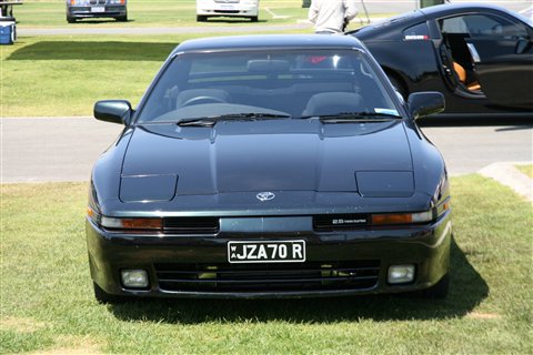 Photograph of the JZA70R Supra.