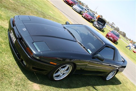Photograph of the JZA70R Supra.