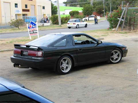 Photograph of the JZA70R Supra.