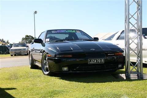 Photograph of the JZA70R Supra.
