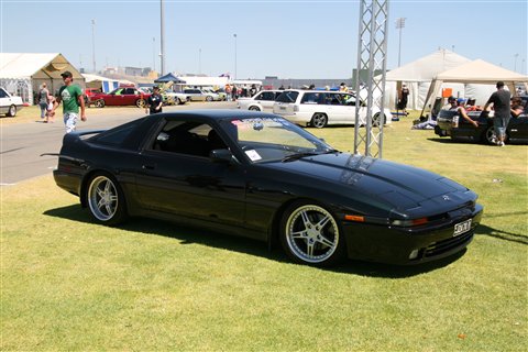 Photograph of the JZA70R Supra.