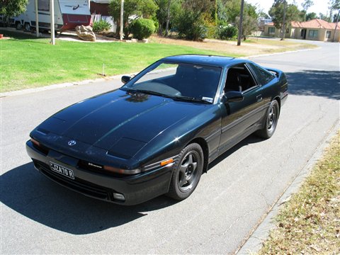 Photograph of the JZA70R Supra.